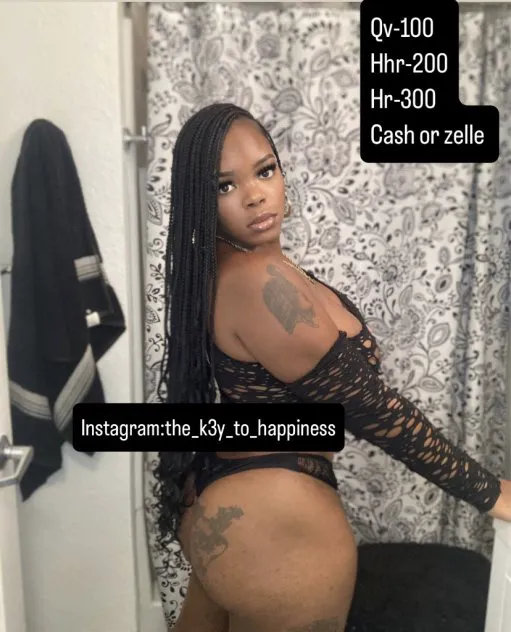 Escorts Virginia Beach, Virginia Simone