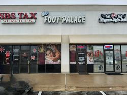 Arlington, Texas Ami Foot Palace