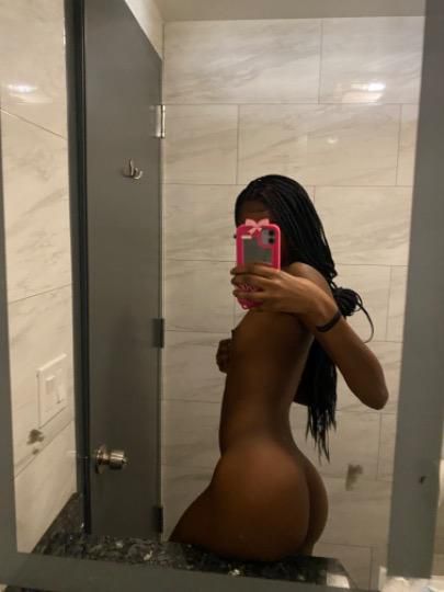 Escorts Manhattan, New York 💦hi daddy If you're looking for a fun time look no further💦🍑