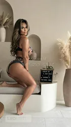 Escorts Montreal, Quebec KARINA X