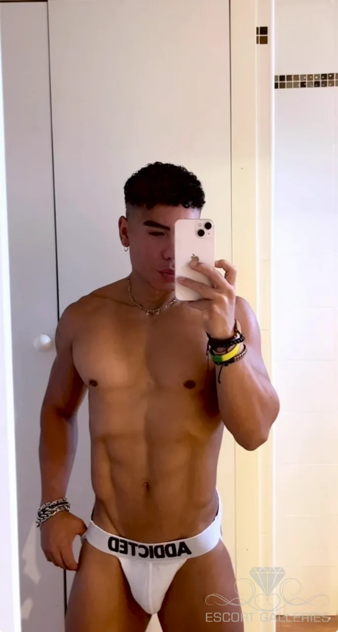 Escorts Berlin, Germany null