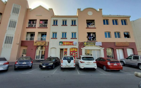 Massage Parlors Dubai, United Arab Emirates Thuhfa Spa