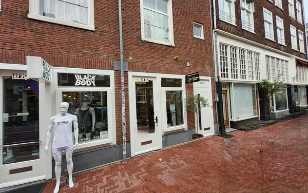 Massage Parlors Amsterdam, Netherlands Amsterdam Massage Center