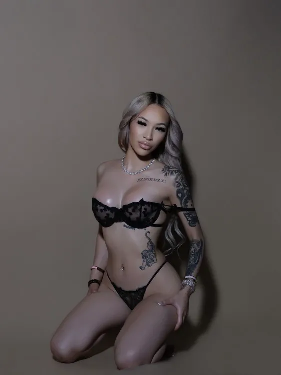 Escorts Anaheim, California TrinityyStarr333