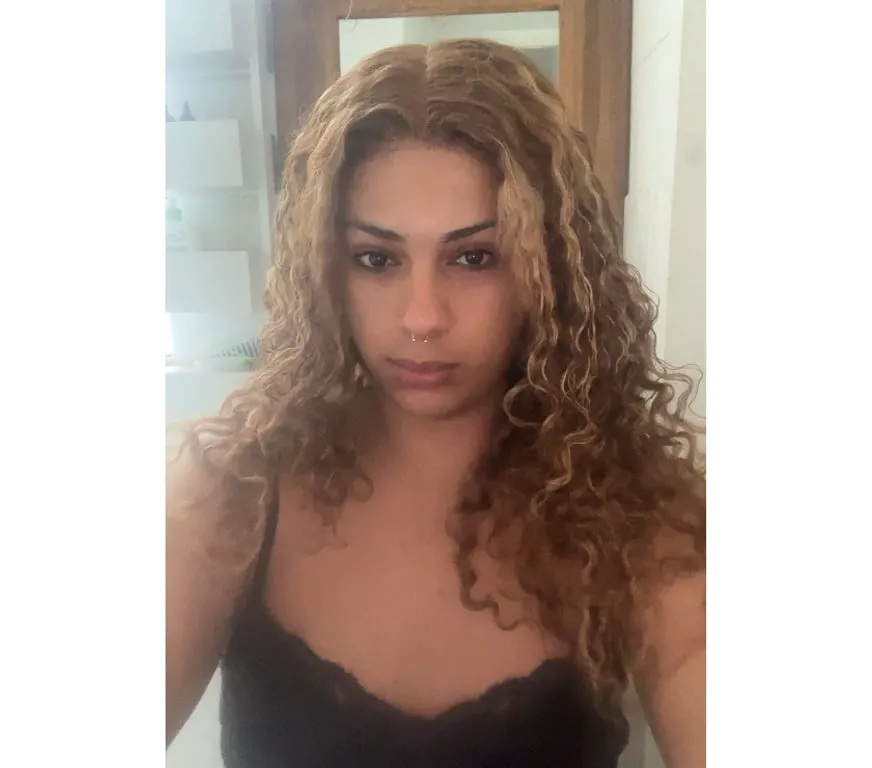 Escorts Wigan, England THICK Arab Latina doll 💕🍑