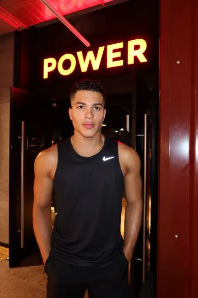 Escorts Koeln, Germany DYLANHOTLATINO
