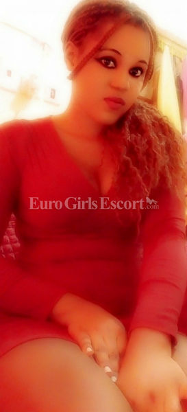 Escorts Jeddah, Saudi Arabia Shadia