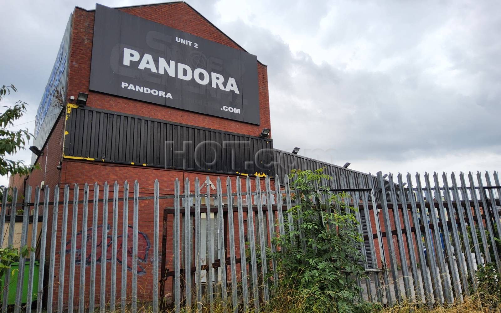 Leeds, England Pandora